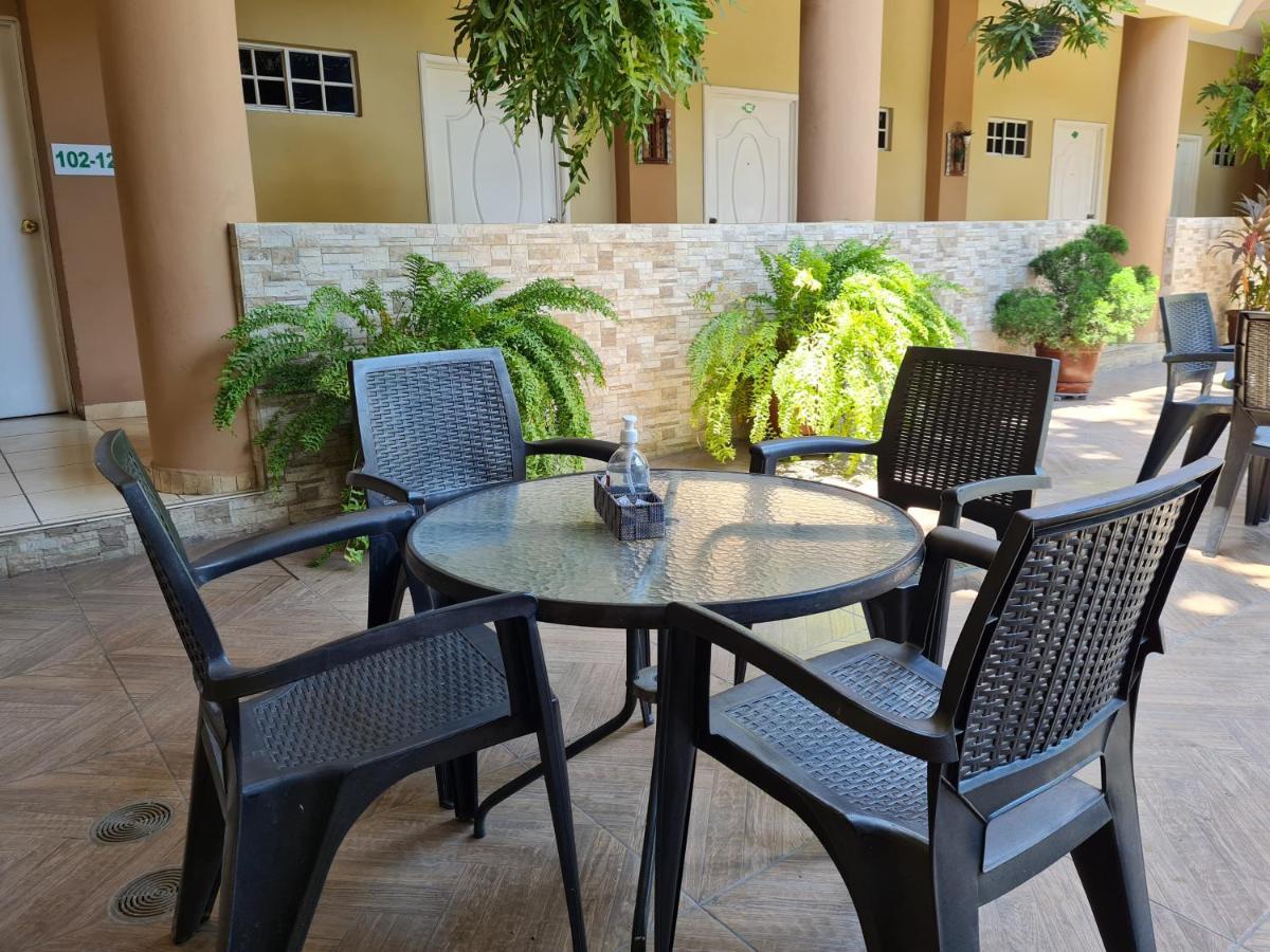 Hotel Plaza Floresta San Miguel Exterior photo